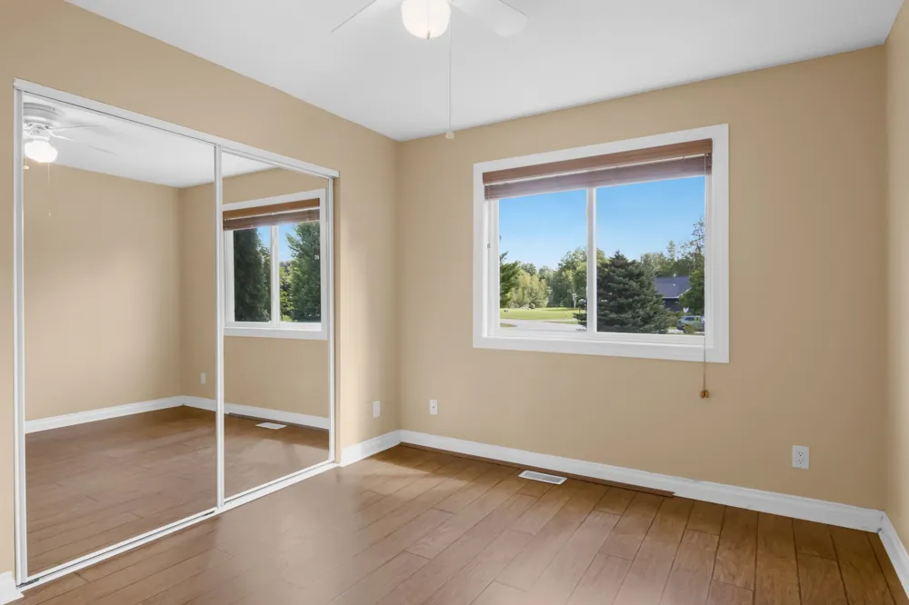 859 Shamrock Lane East Bay Township, MI 49696