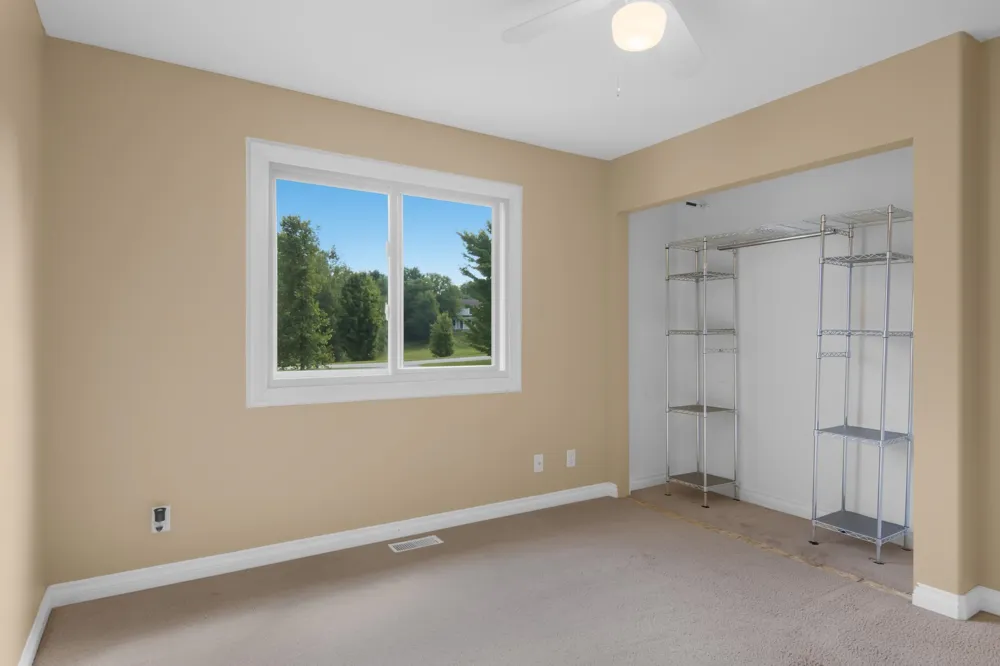 859 Shamrock Lane East Bay Township, MI 49696