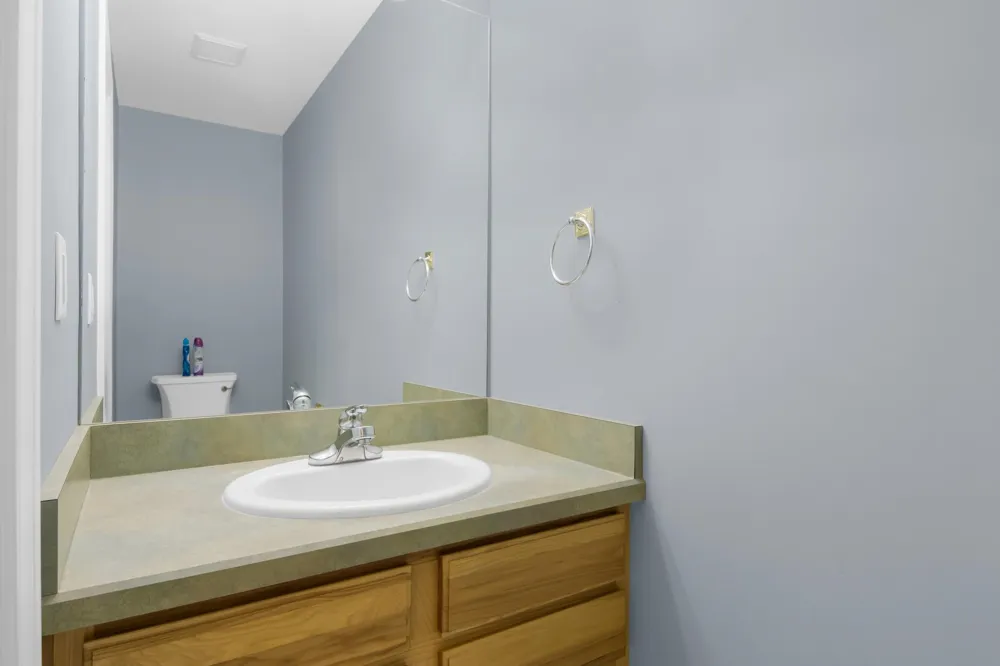 859 Shamrock Lane East Bay Township, MI 49696