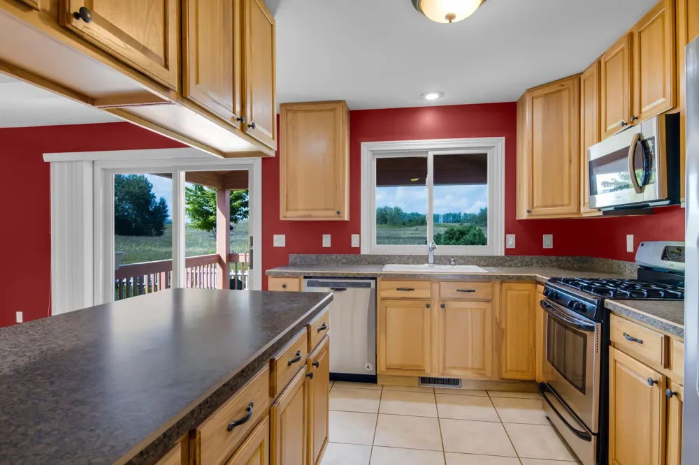859 Shamrock Lane East Bay Township, MI 49696