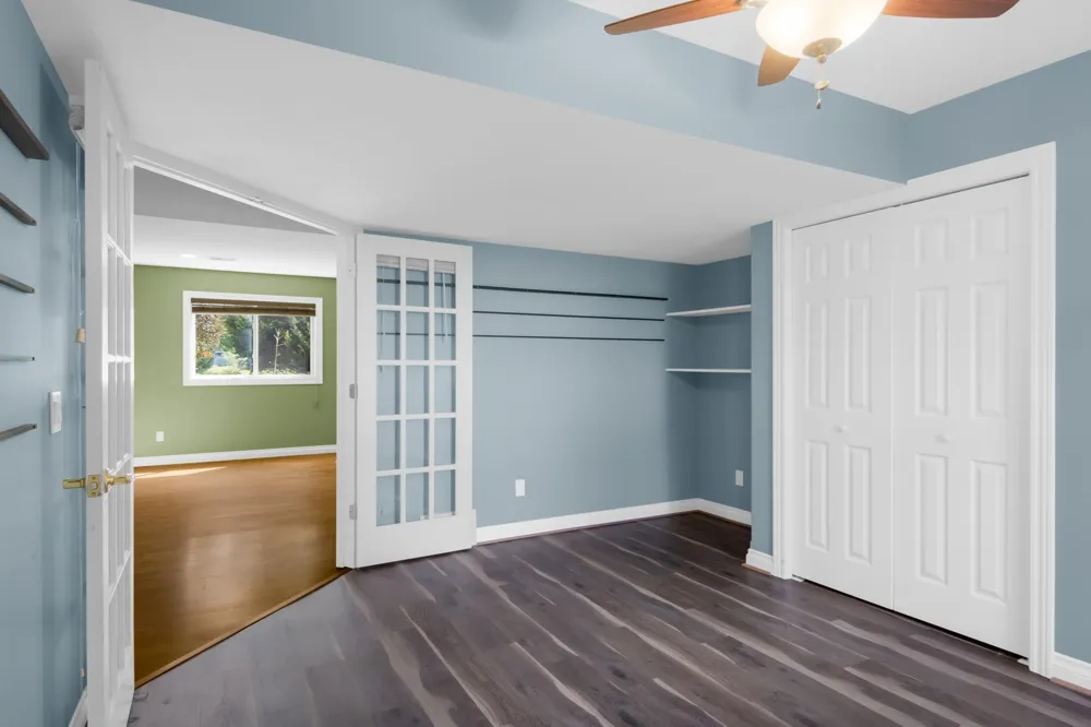 859 Shamrock Lane East Bay Township, MI 49696