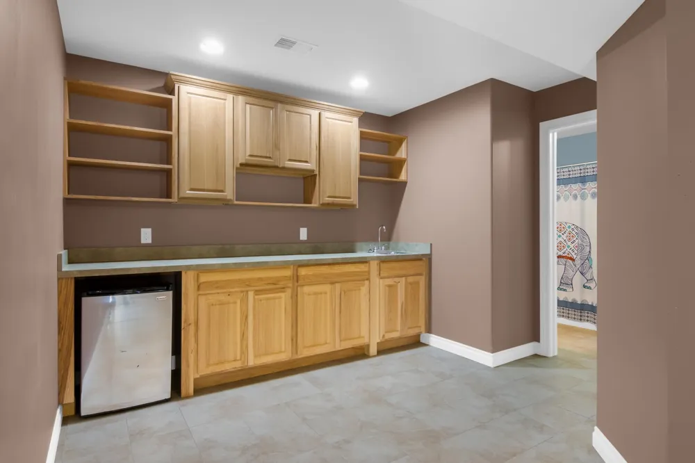 859 Shamrock Lane East Bay Township, MI 49696