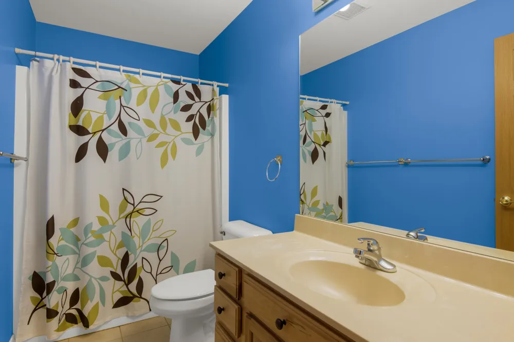 859 Shamrock Lane East Bay Township, MI 49696