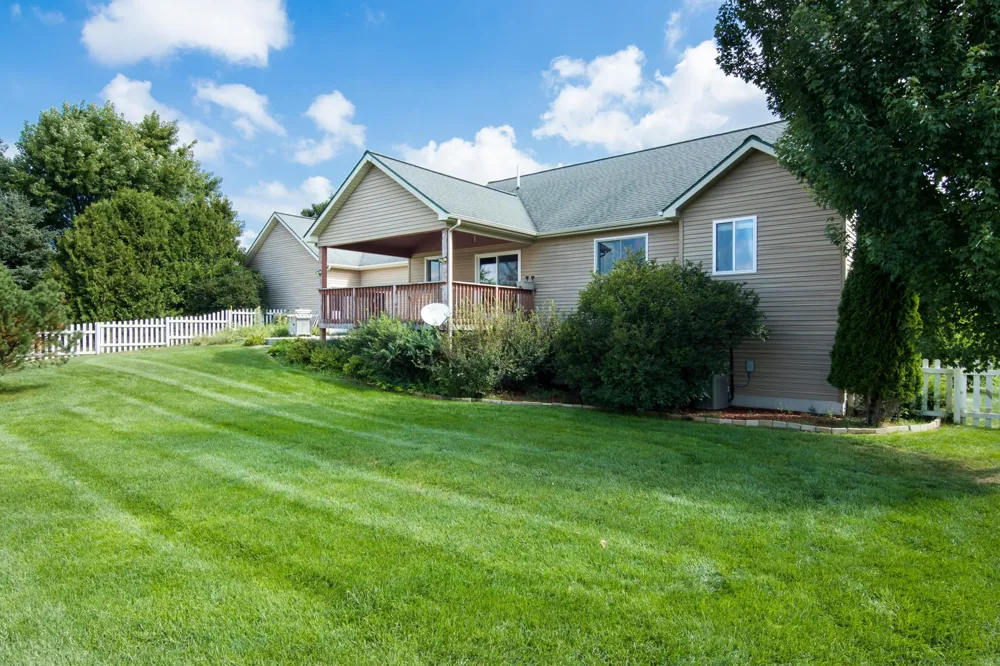 859 Shamrock Lane East Bay Township, MI 49696
