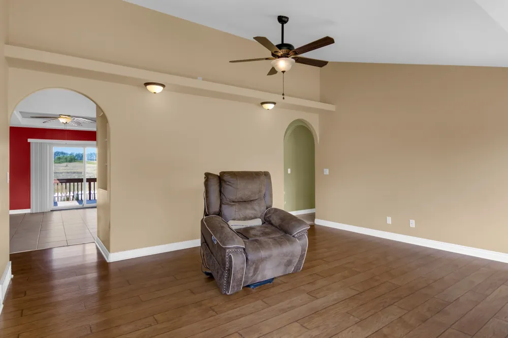 859 Shamrock Lane East Bay Township, MI 49696