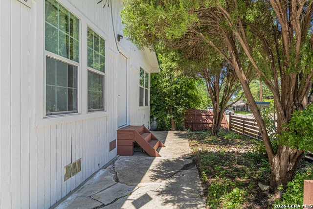 326 Victor St San Antonio, TX 78209