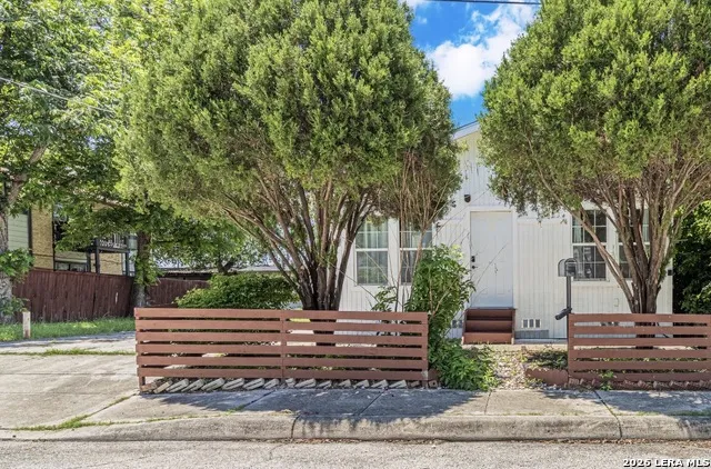 326 Victor St San Antonio, TX 78209
