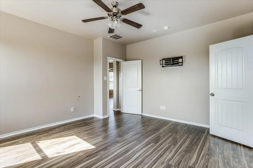 145 Hidden Creek Court Saginaw, TX 76131