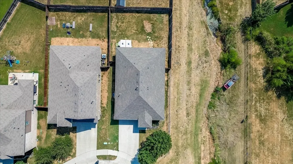 145 Hidden Creek Court Saginaw, TX 76131