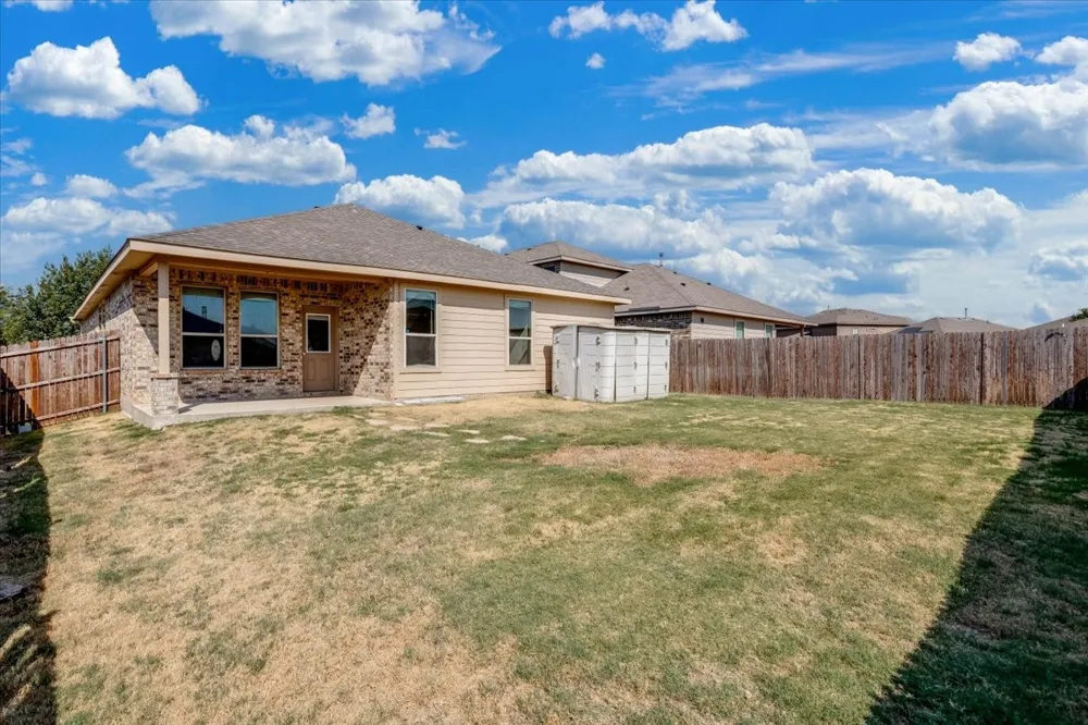 145 Hidden Creek Court Saginaw, TX 76131
