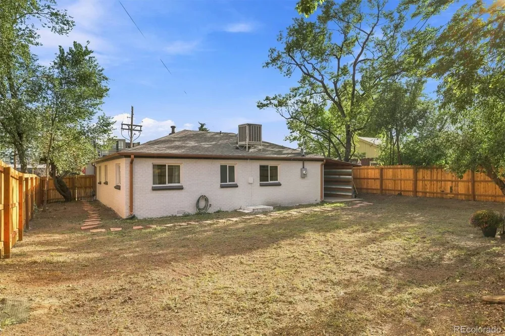 3031 W 20th Avenue Denver, CO 80211
