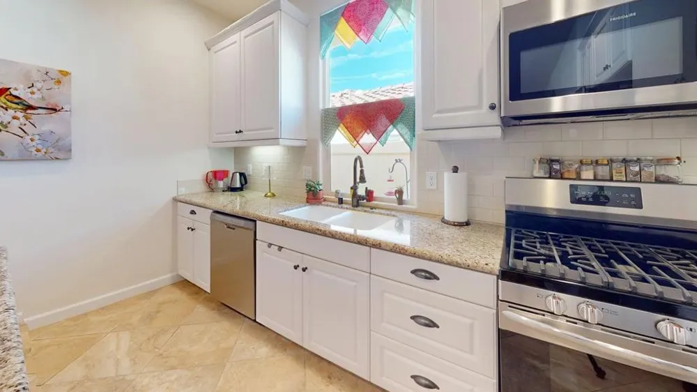 7379 Via Real Lane Yucca Valley, CA 92284