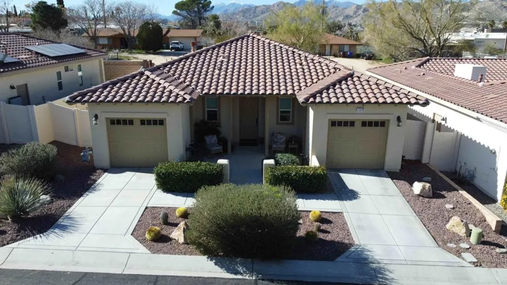 7379 Via Real Lane Yucca Valley, CA 92284