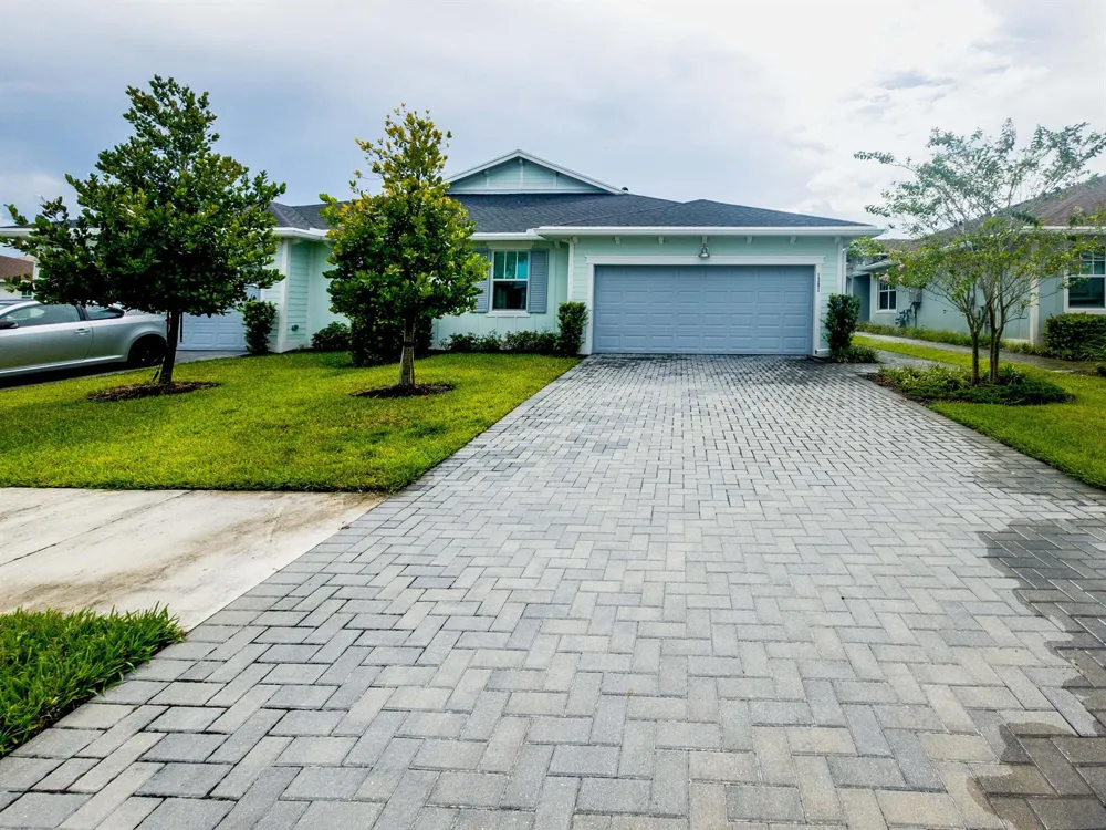 1381 Haywagon Trail 