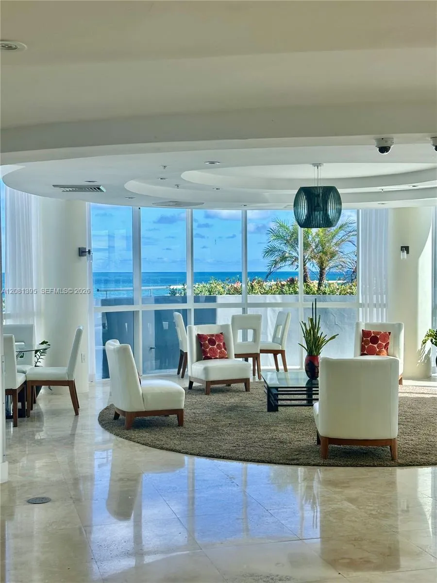 6301 Collins Ave #806 Miami Beach, FL 33141
