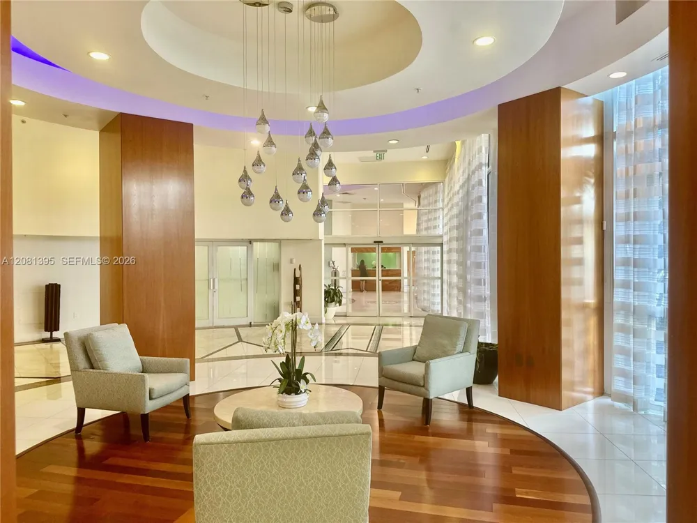 6301 Collins Ave #806 Miami Beach, FL 33141