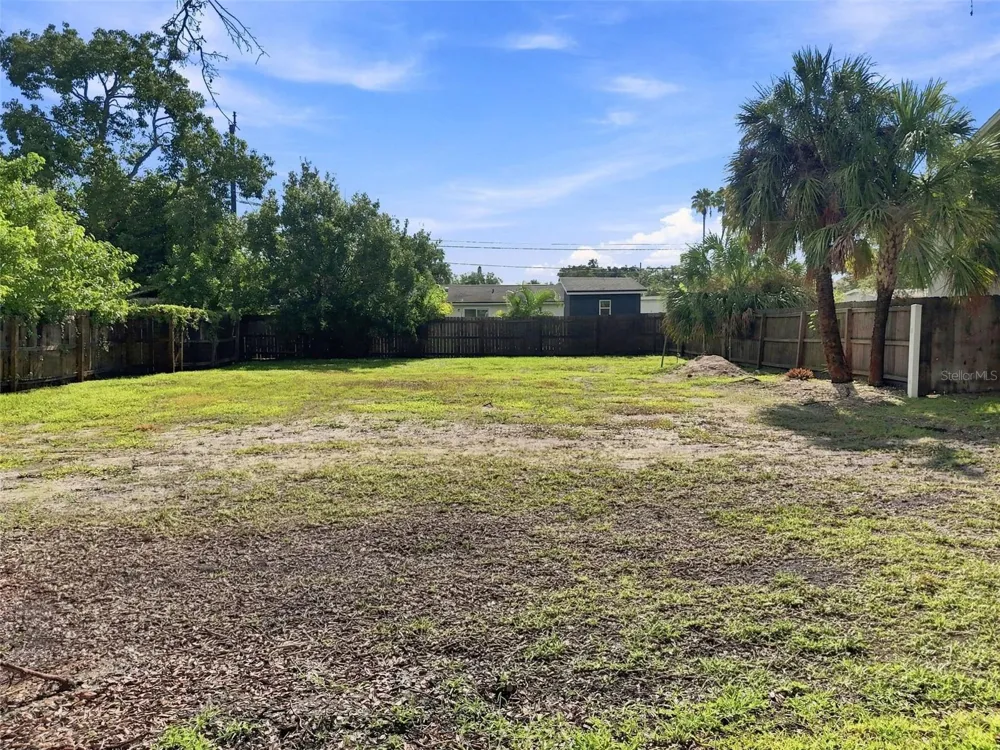 4135 CARSON STREET NE St Petersburg, FL 33703