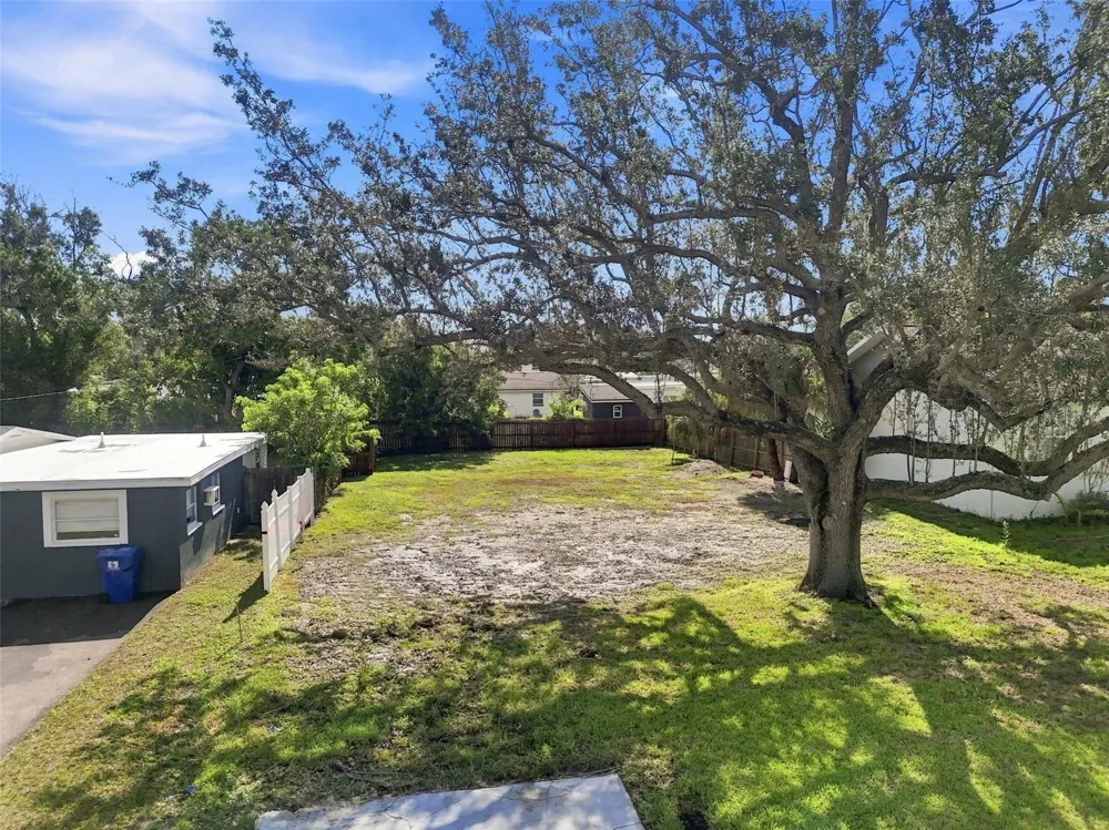 4135 CARSON STREET NE St Petersburg, FL 33703
