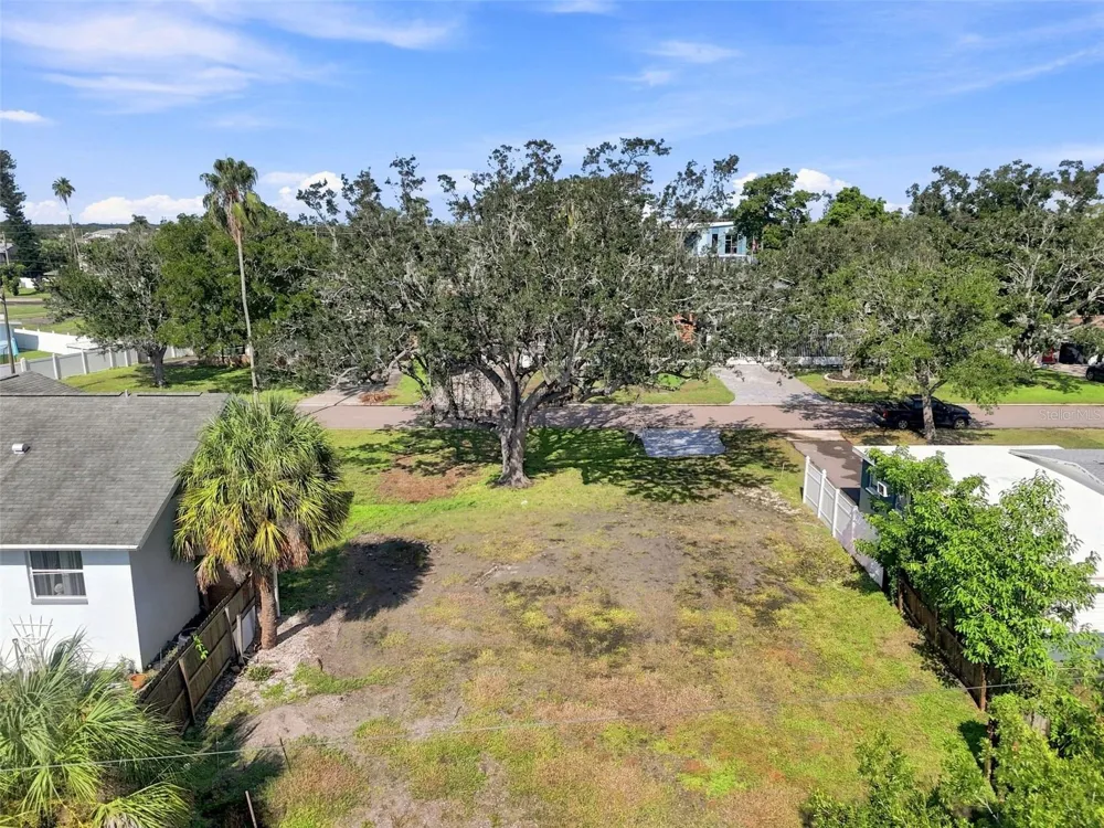 4135 CARSON STREET NE St Petersburg, FL 33703