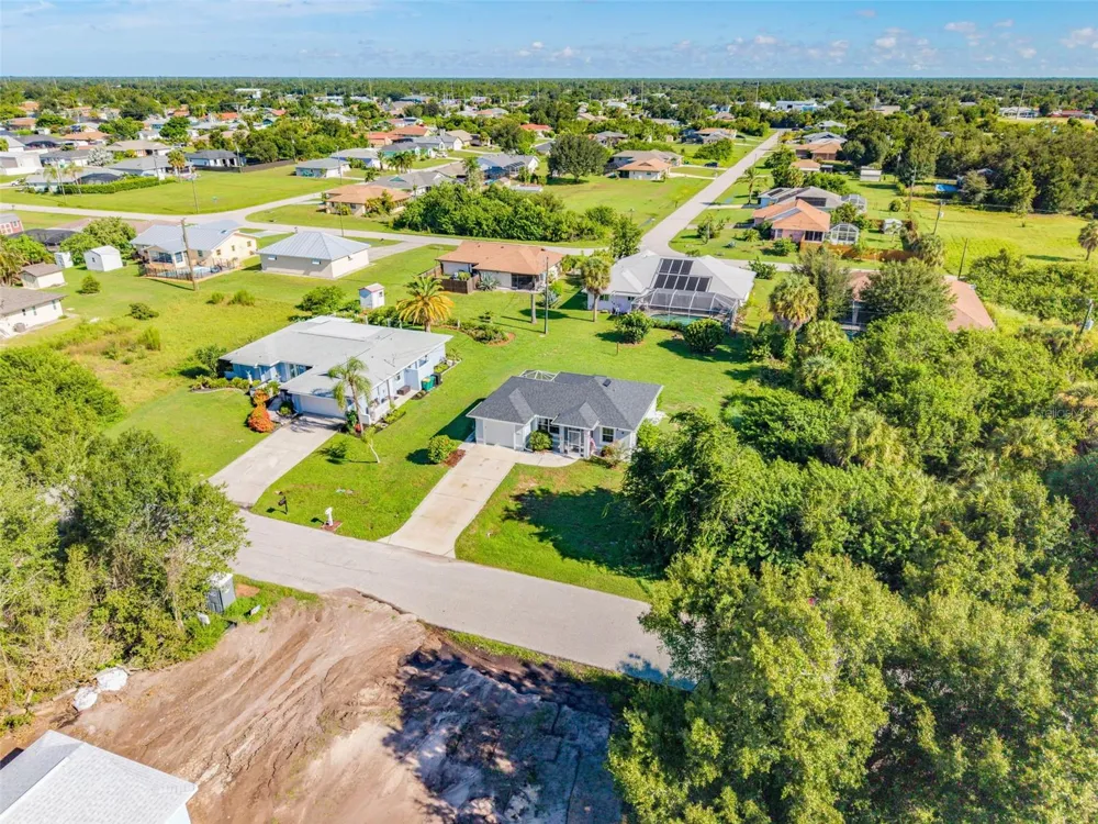 10100 AMELIA AVENUE Englewood, FL 34224