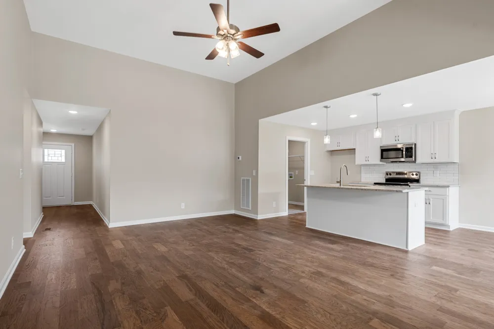 1494 Hallies Way Clarksville, TN 37043