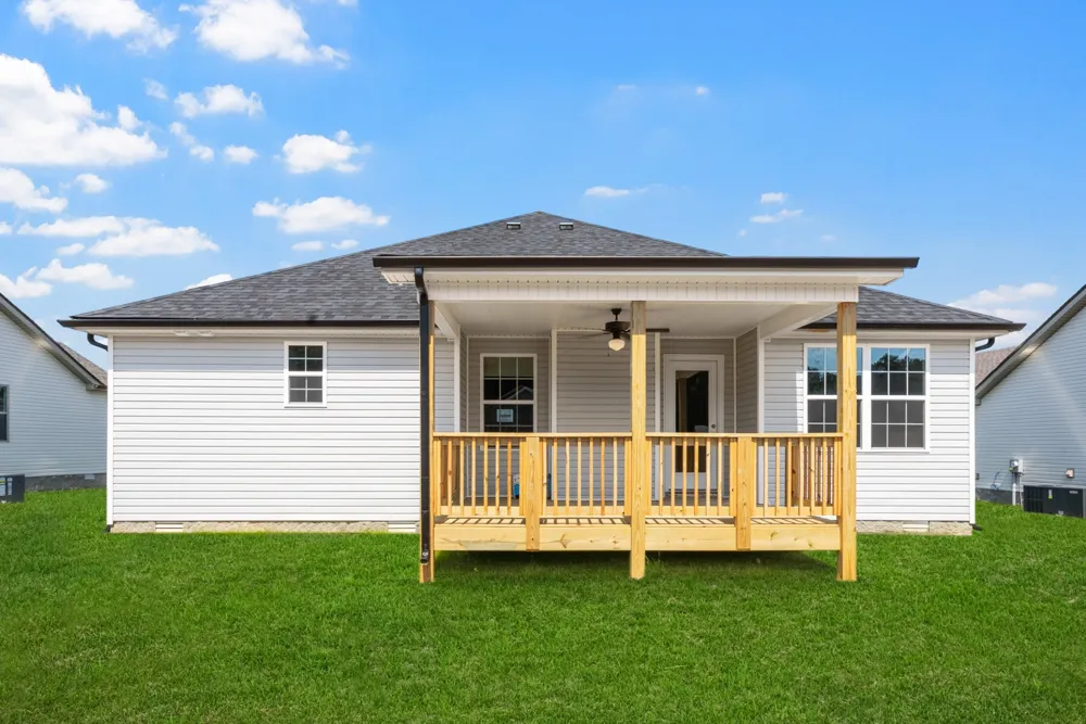 1494 Hallies Way Clarksville, TN 37043