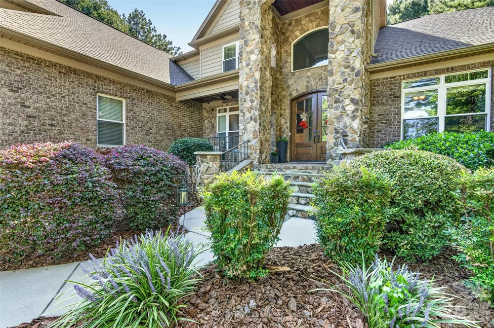 6653 Goose Point Drive #158 Denver, NC 28037