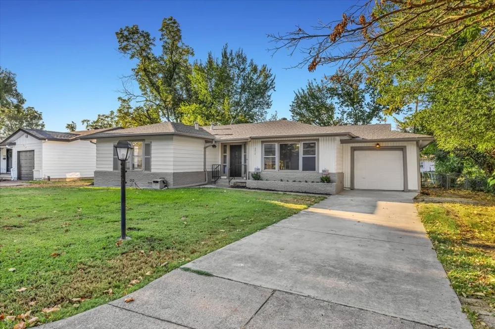 5316 Palmer Drive Haltom City, TX 76117