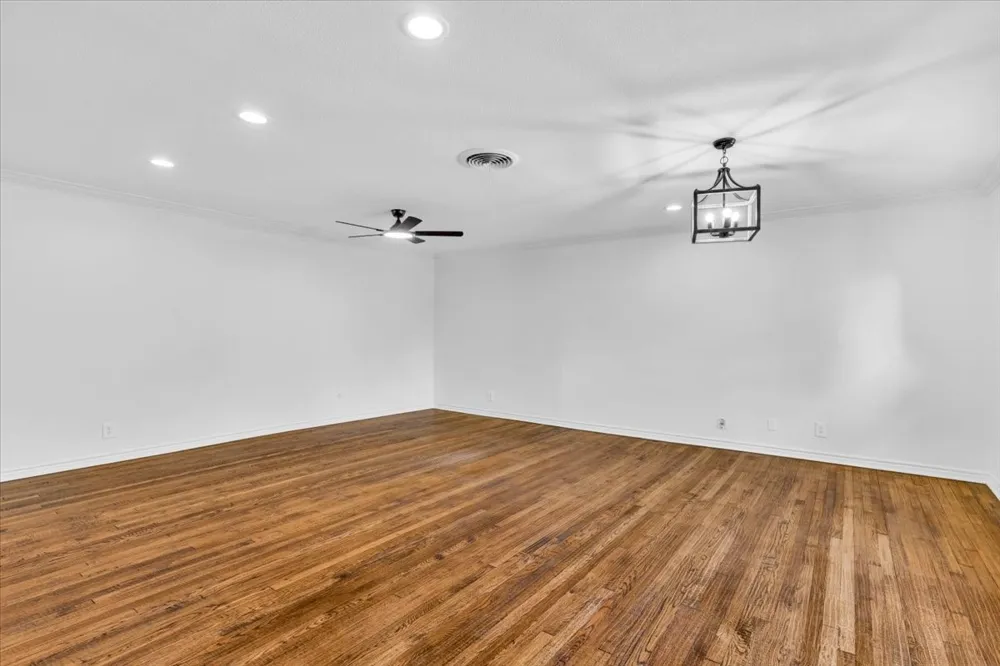 5316 Palmer Drive Haltom City, TX 76117
