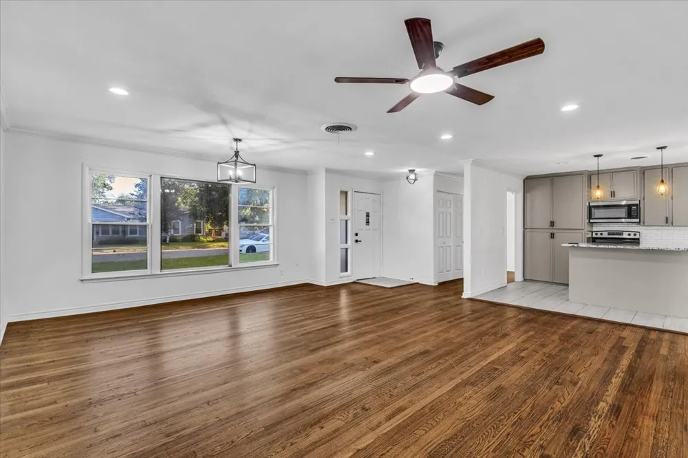 5316 Palmer Drive Haltom City, TX 76117