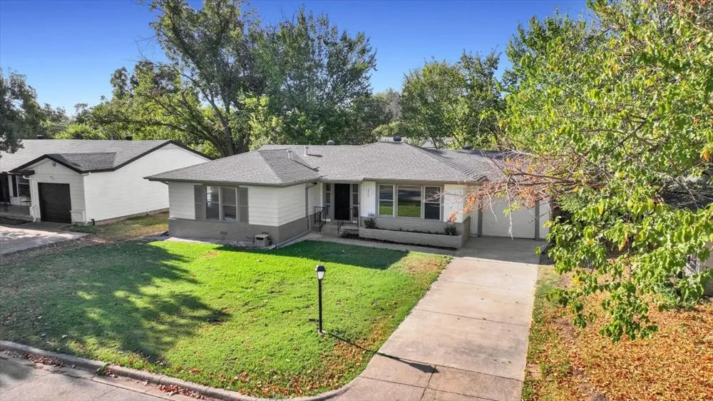 5316 Palmer Drive Haltom City, TX 76117