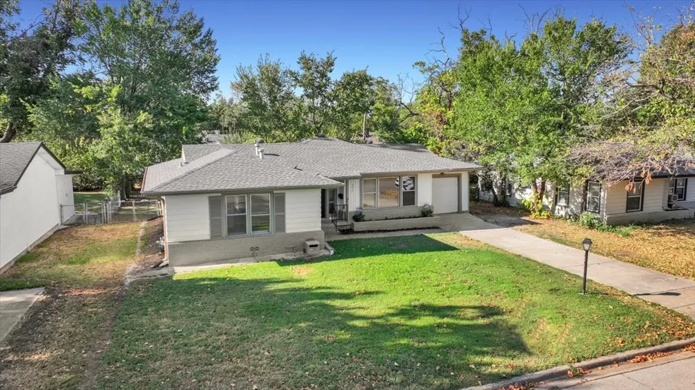 5316 Palmer Drive Haltom City, TX 76117