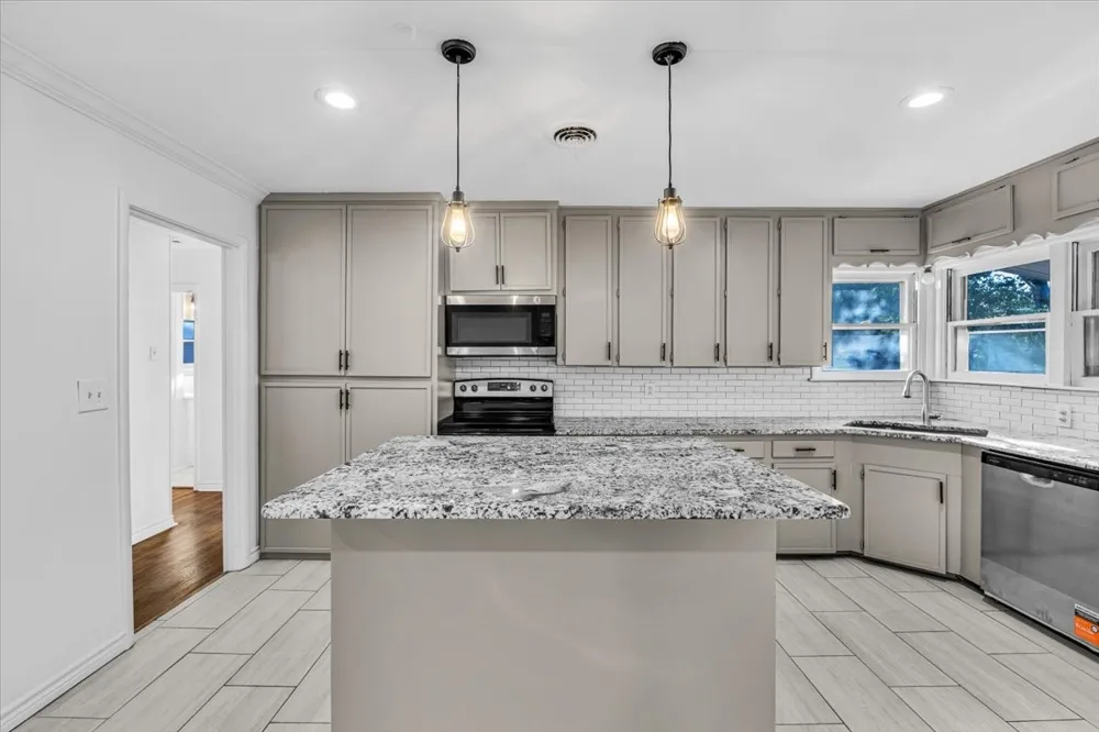 5316 Palmer Drive Haltom City, TX 76117