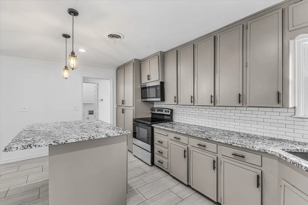 5316 Palmer Drive Haltom City, TX 76117