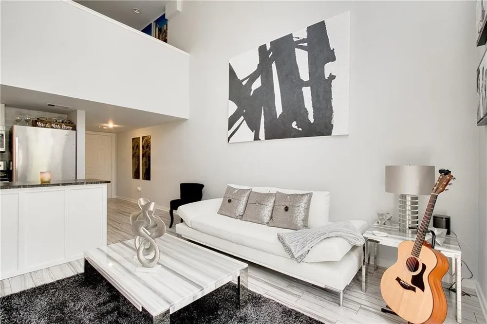 5111 Manett Street #203 Dallas, TX 75206