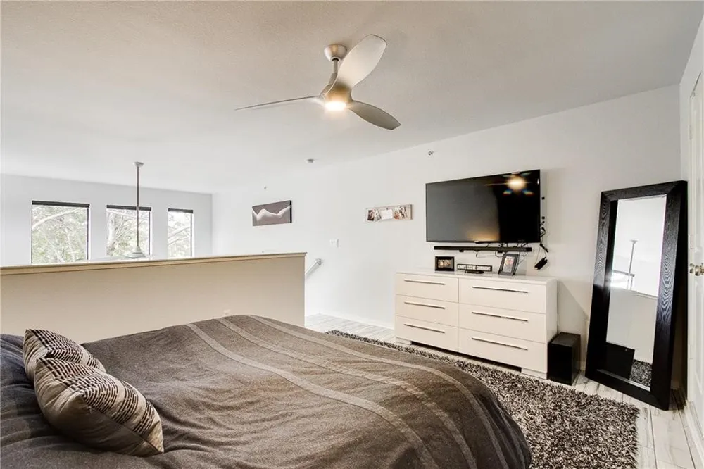 5111 Manett Street #203 Dallas, TX 75206