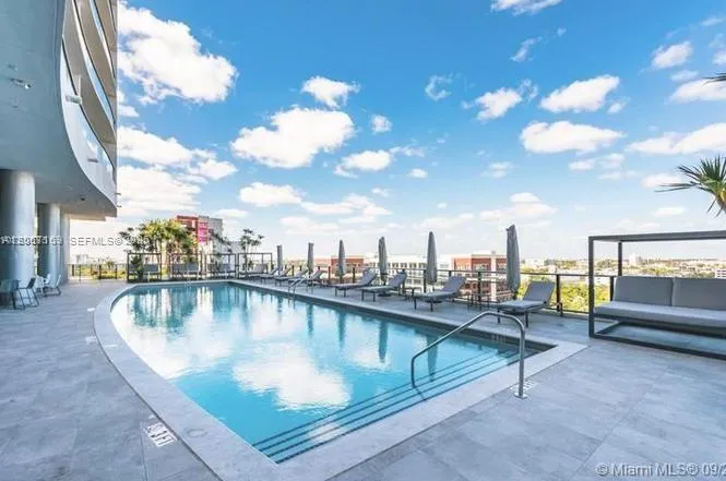 1600 NE 1st Ave #1420 Miami, FL 33132