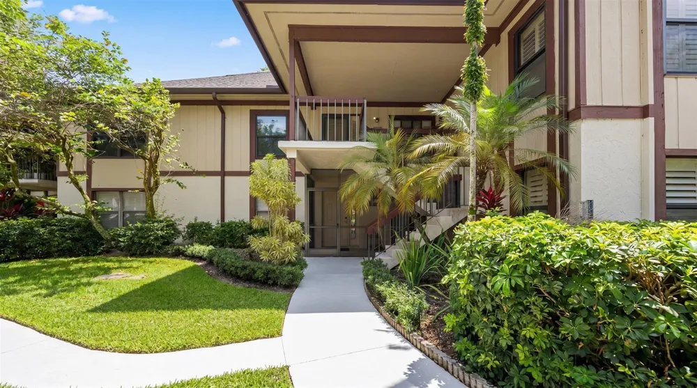 13400 Polo Rd #203 Wellington, FL 33414
