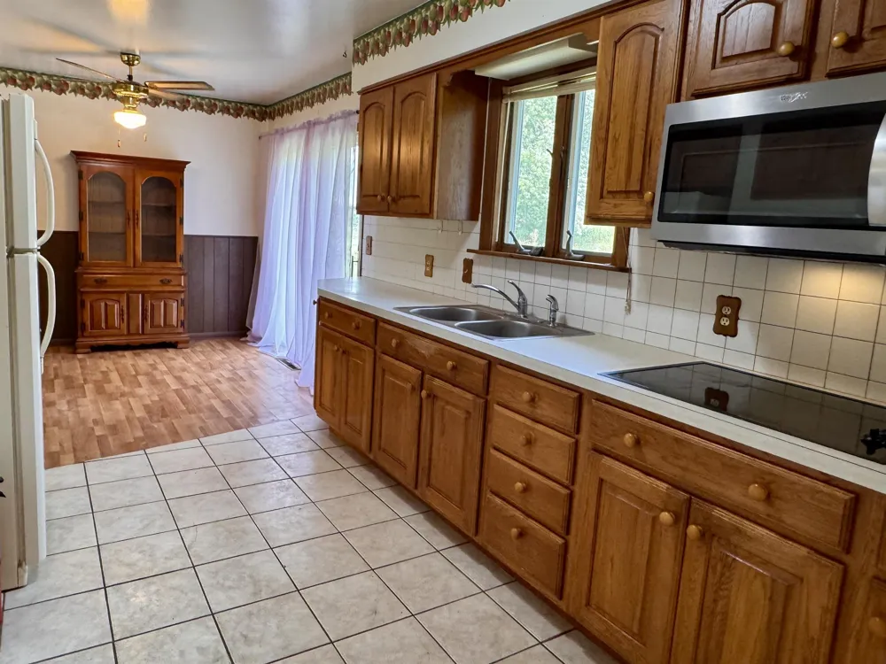 8119 Van Vleet Road Gaines Township, MI 48436