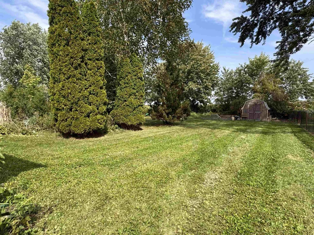 8119 Van Vleet Road Gaines Township, MI 48436