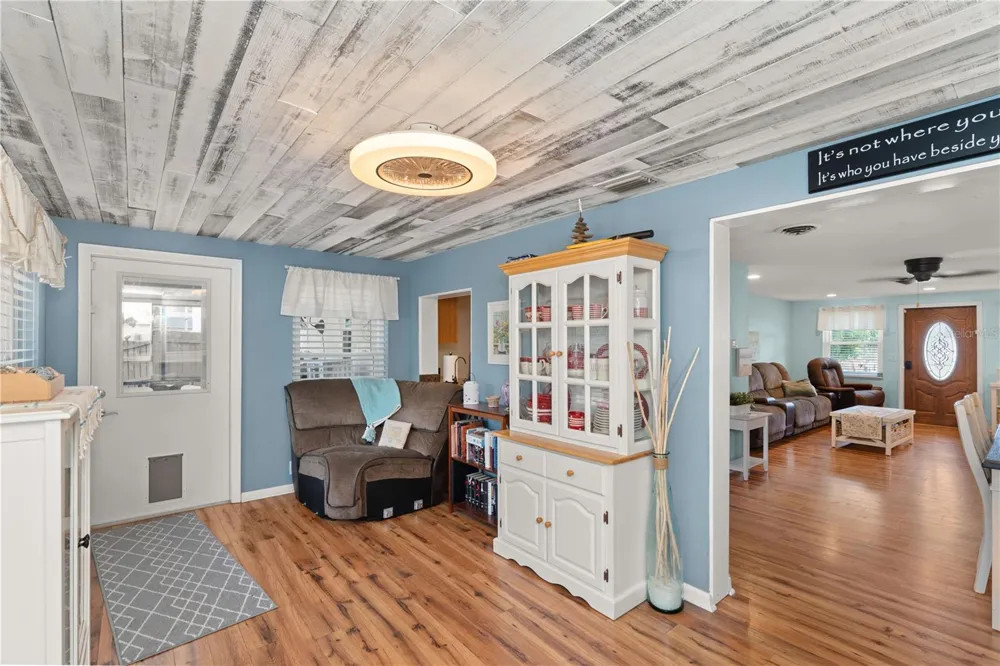 751 NANTUCKET ROAD Venice, FL 34293