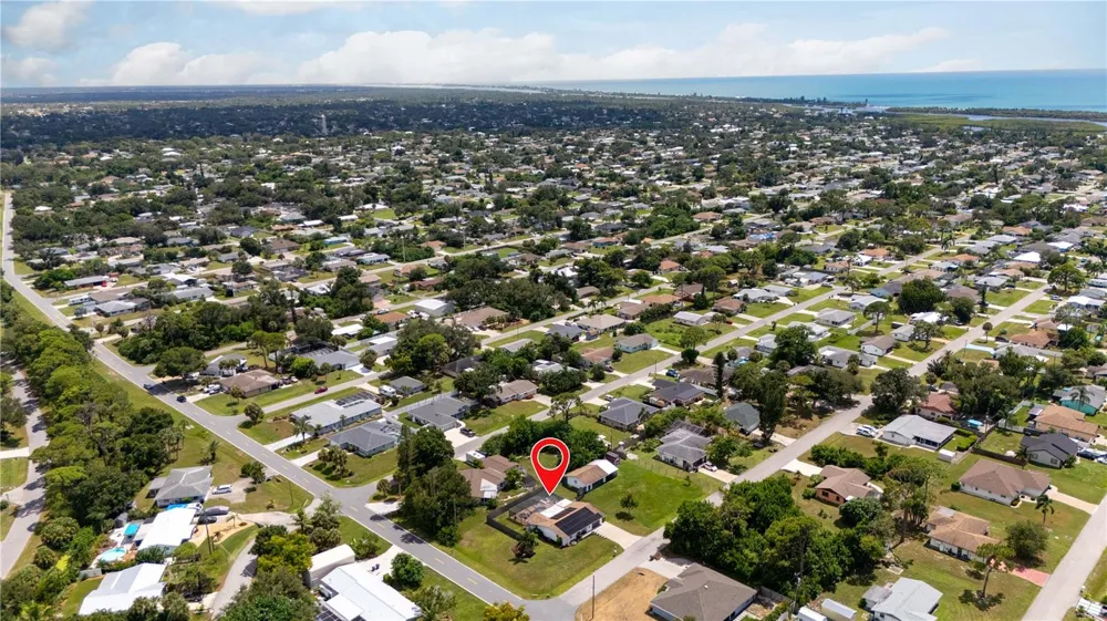 751 NANTUCKET ROAD Venice, FL 34293