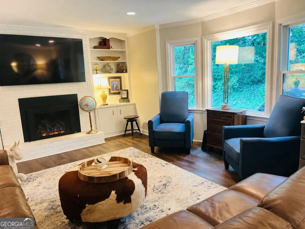 5434 Dunwoody Knoll CT Dunwoody, GA 30338