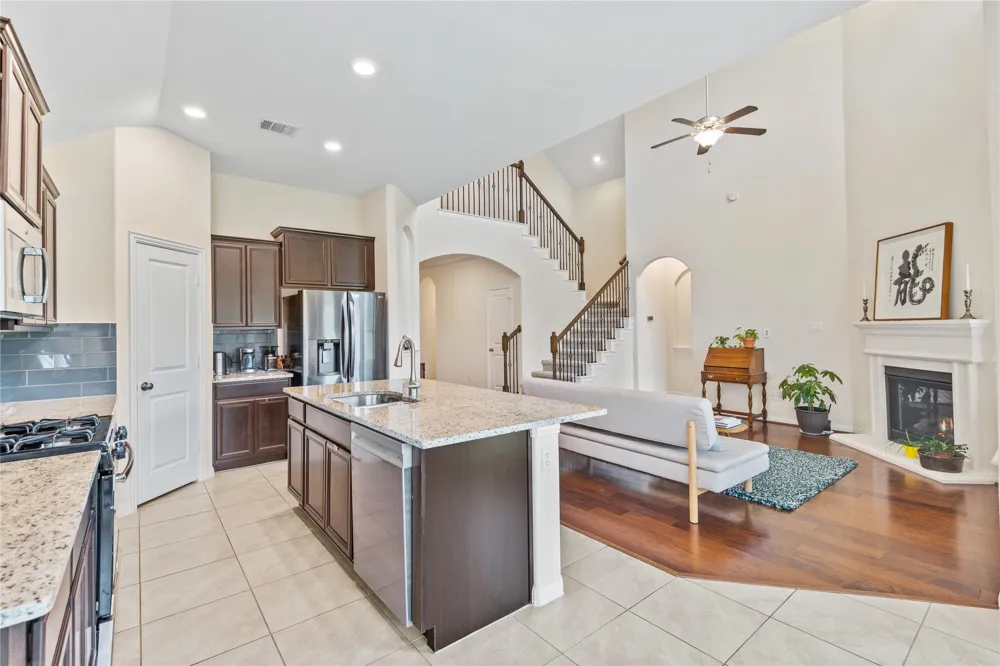 5012 Yucca Bloom Drive Georgetown, TX 78626