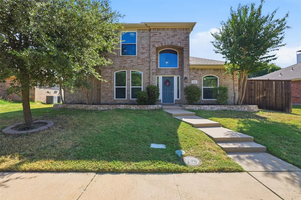 903 Aylesbury Drive Allen, TX 75002
