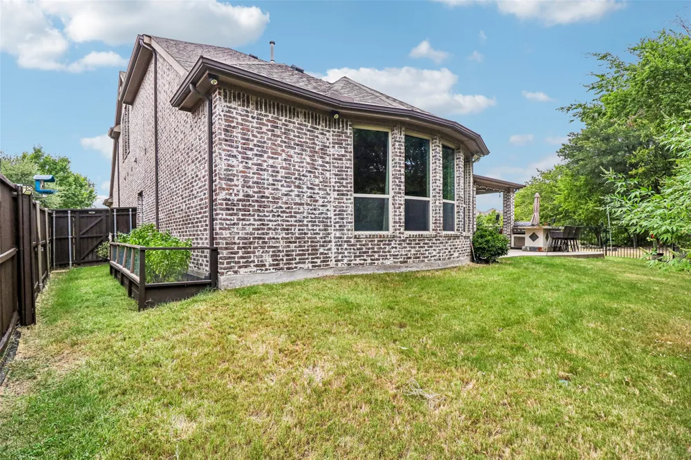 13672 Crianza Road Frisco, TX 75035