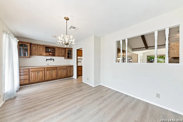 426 Yosemite Dr Hollywood Park, TX 78232