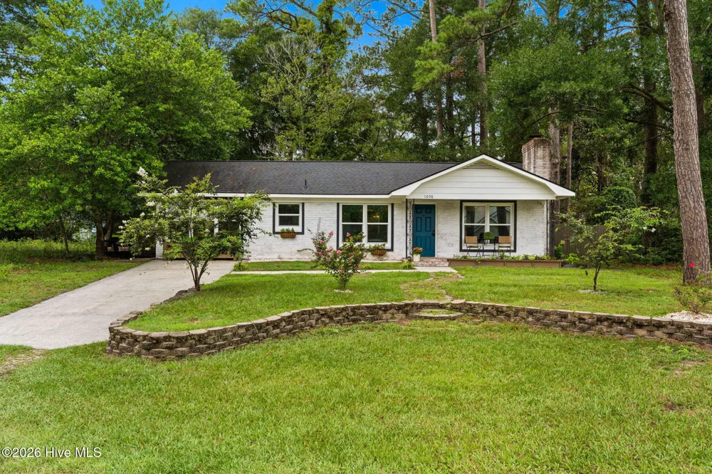 1036 Fayetteville Avenue Calabash, NC 28467