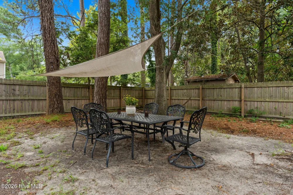 1036 Fayetteville Avenue Calabash, NC 28467