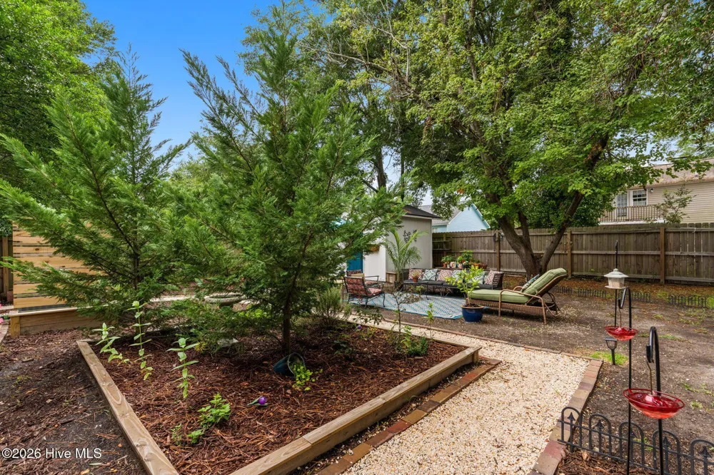 1036 Fayetteville Avenue Calabash, NC 28467